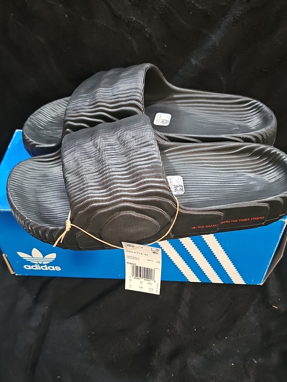 *Brand New* Adidas Adilette 22s